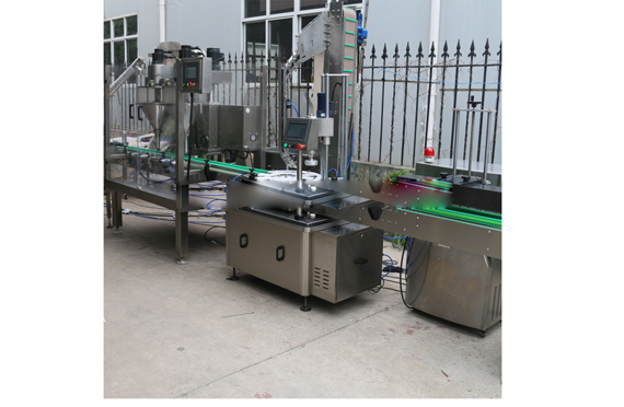 automatic vacuum plastic bag giving sachet water packaging machine