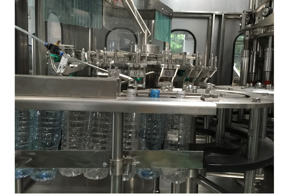 Full Automatic Complete PET Bottle Pure Water Filling Production/ Line / Equipment