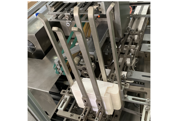 Shanghai sunblocking cream packing machine carton boxing machines