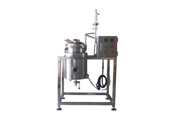 Ethereal oil distillation machine distiller