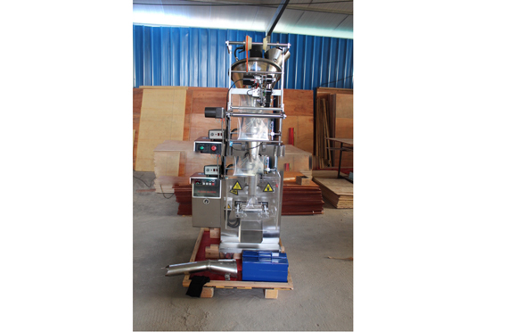 shampoo/comestic samples sachet packaging machine with CE ISO9001