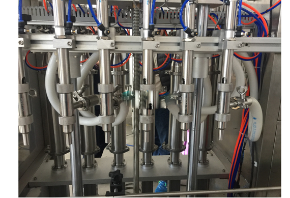 Automatic machine bottle filling machine for soft drink