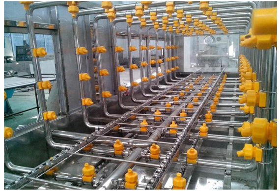 Efficient cages cleaning line steam heating plastic basket washing machine