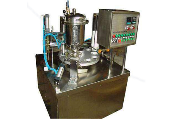 Industrial ice cream processing plant / ice cream making machine