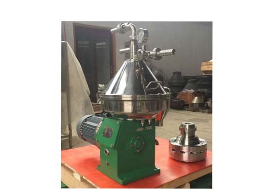 Disc stack centrifuge separator