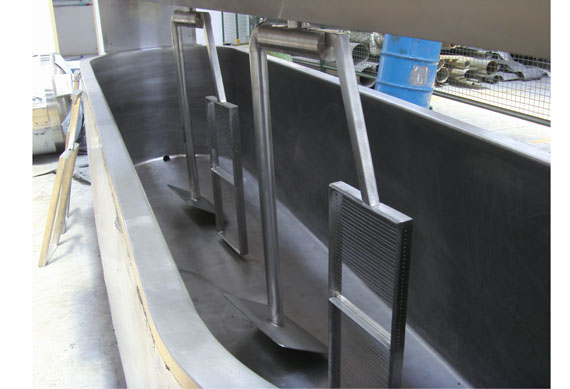 Stainless steel cheese making vat