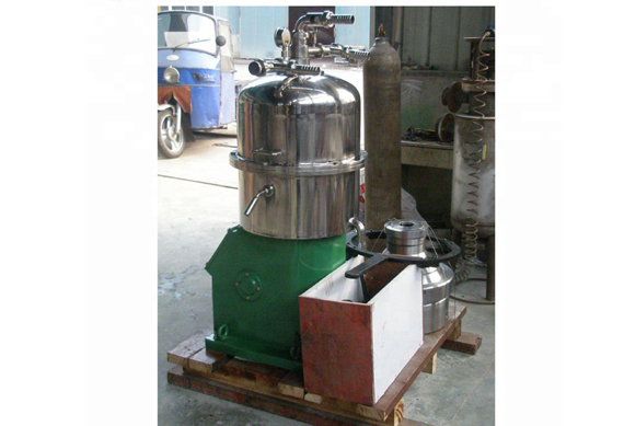 GYC automatic discharge small 500L/H disc dairy milk fat cream separator