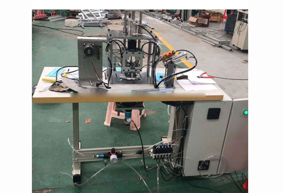 GYC 2020 new style disposable mask making machine