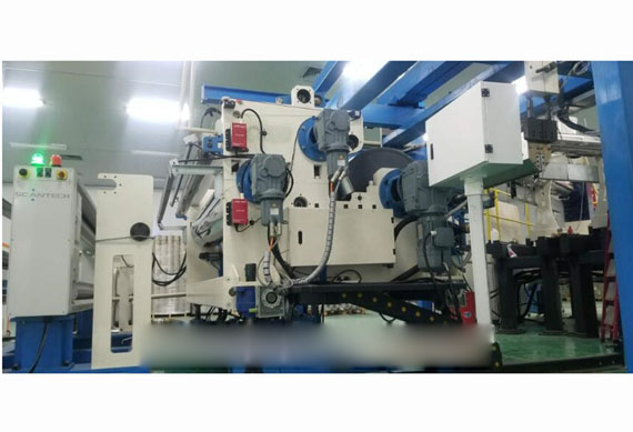 1200mm PP Melt Blown Nonwoven Fabric Making Machine Production Line