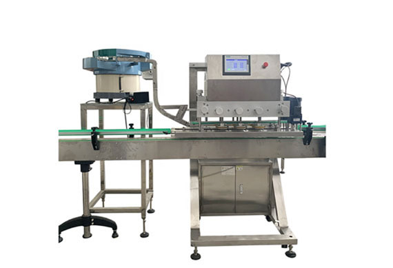 Automatic manufacturing engine oil bottle filling capping labeling machine