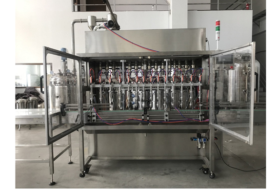 Automatic piston filling machine for engine oil