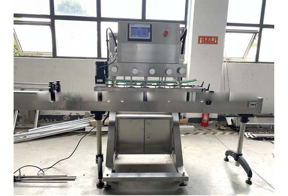 Fully automatic pet bottle filling labeling machine with video