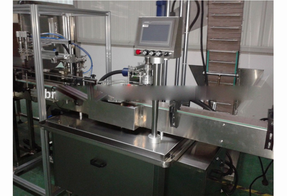 automatic screw capping machine for cheese sauce bottle