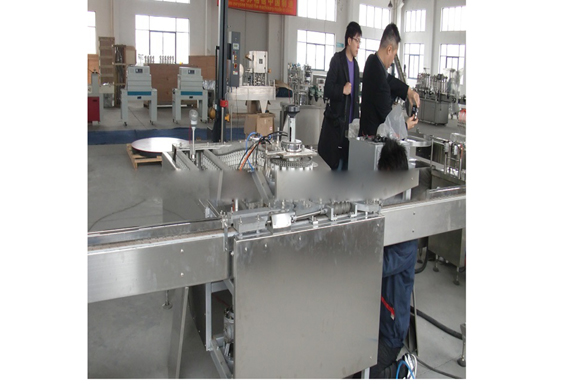 Automatic aerosol,mosquito repellent filling machine filling line