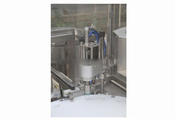 automatic e-juice small bottle 60ml filling and capping machine