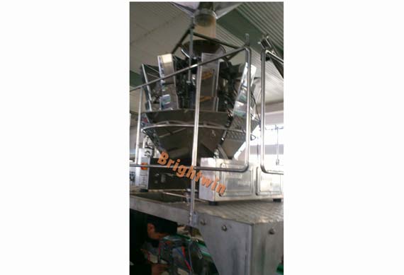 factory price automatic peas/beans/vegetables iron cans filling machine