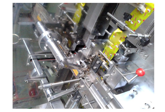 Cube de bouillon pressing wrapping machine from factory with video